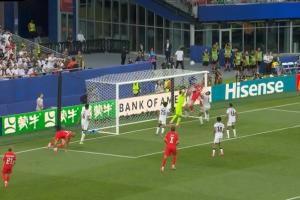 哈兰德头球造侯赛因乌龙!挪威4-1伊拉克!配图